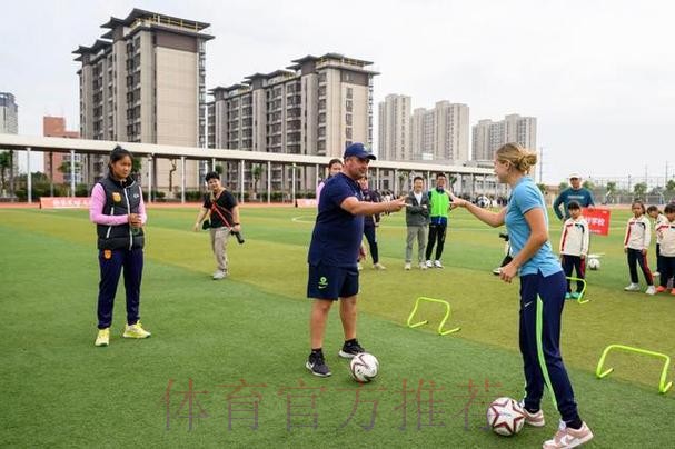 2023国际足联-中国足协“追梦”女孩足球节（厦门站）活动启动